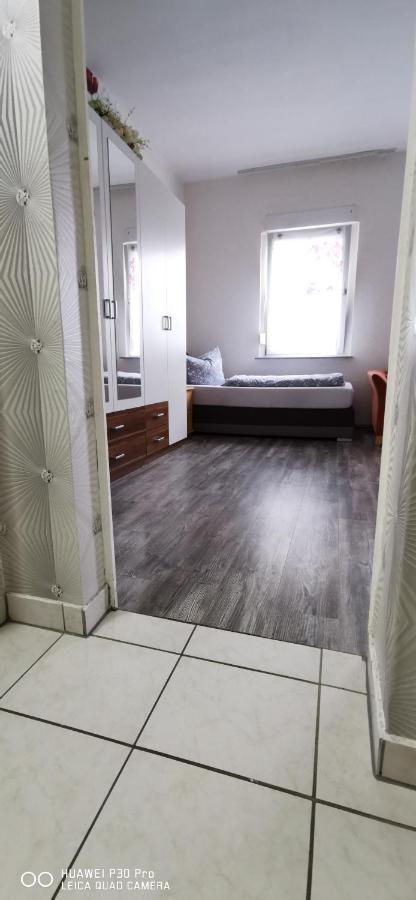 Monteurwohnung 1 Wolfen Extérieur photo